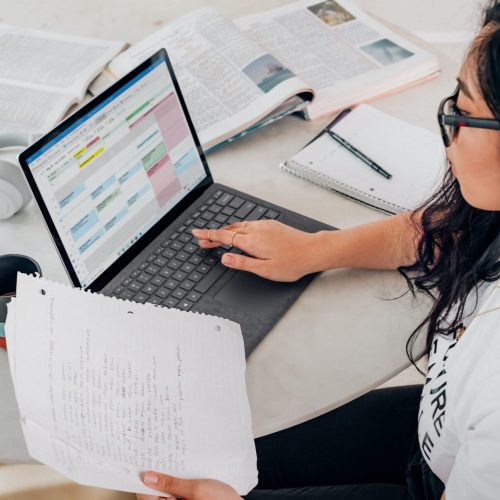 surface-DMVU0XqiT90-unsplash